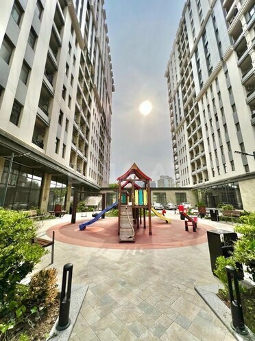 Продаётся 3-комн. новостройка 114 м², м. Низами, photo 3 from 6