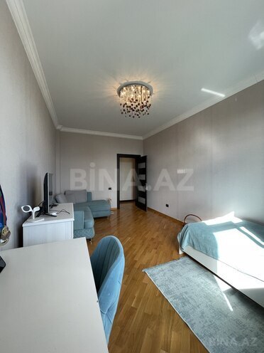 Продаётся 4-комн. новостройка 170 м², м. 8 ноября, photo 15 from 20
