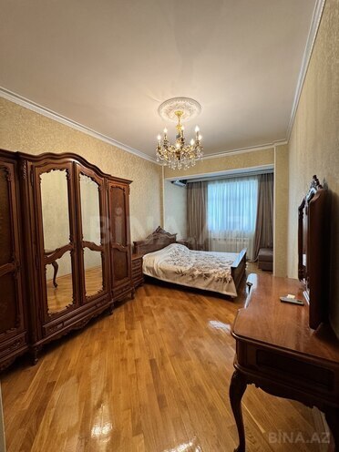 Satılır 4 otaqlı yeni tikili 210 m², 4-cü mikrorayon q., photo 12 from 24