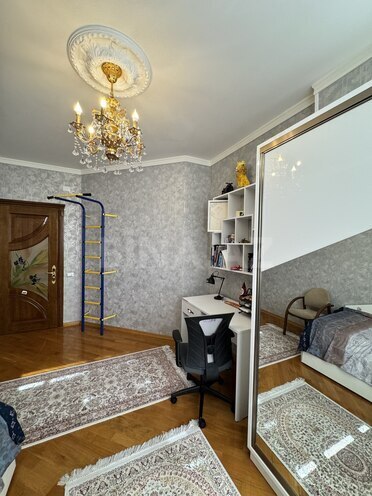 Satılır 4 otaqlı yeni tikili 210 m², 4-cü mikrorayon q., photo 17 from 24