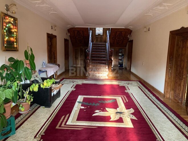 Продаётся 11-комн. дом/дача 500 м², photo 9 from 14