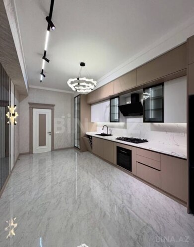 Продаётся 4-комн. новостройка 195 м², м. 28 мая, photo 15 from 18
