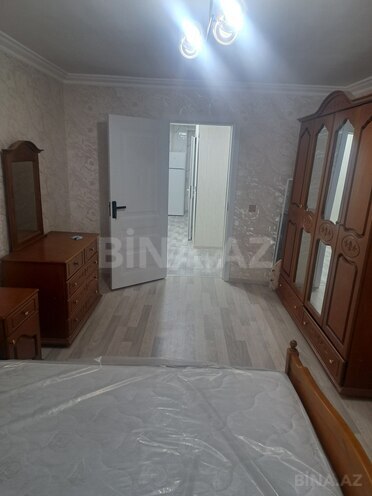 Сдаётся 3-комн. вторичка 75 м², м. Нефтчиляр, photo 8 from 18