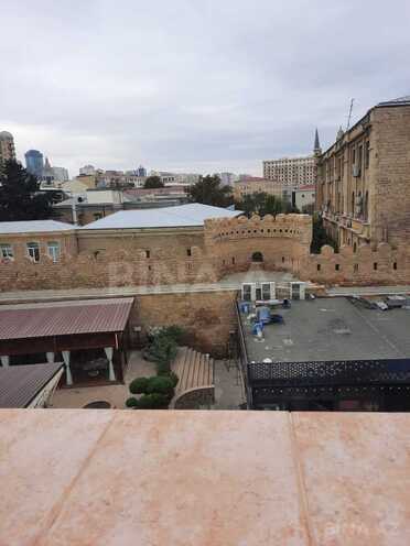 İcarəyə verilir 3 otaqlı köhnə tikili 155 m², İçəri Şəhər m., photo 4 from 22