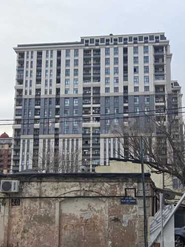 Продаётся 2-комн. новостройка 90.6 м², м. Низами, photo 3 from 6