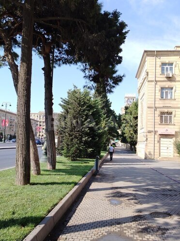 İcarəyə verilir 3 otaqlı yeni tikili 130 m², Nəriman Nərimanov m., photo 23 from 32