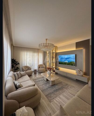 Сдаётся 3-комн. новостройка 130 м², м. 28 мая, photo 1 from 10