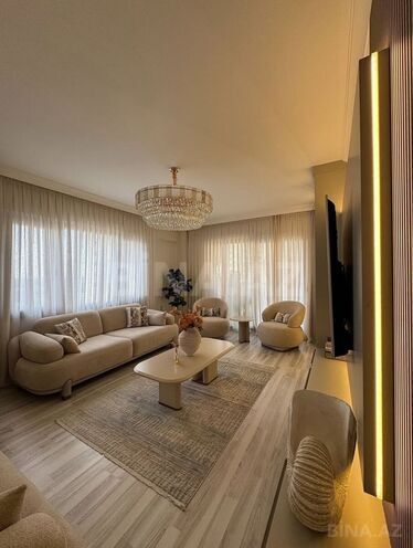 Сдаётся 3-комн. новостройка 130 м², м. 28 мая, photo 4 from 10
