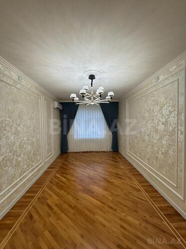 Satılır 2 otaqlı köhnə tikili 60 m², Xalqlar Dostluğu m., photo 1 from 13