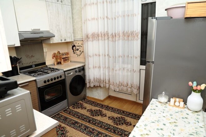 Satılır 3 otaqlı köhnə tikili 85 m², Həzi Aslanov q., photo 9 from 14