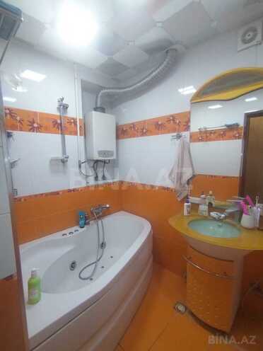 Satılır 4 otaqlı köhnə tikili 110 m², İnşaatçılar m., photo 23 from 26