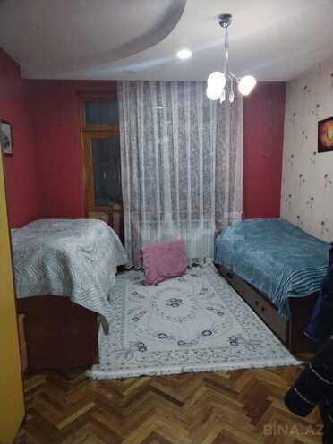 Satılır 4 otaqlı köhnə tikili 110 m², İnşaatçılar m., photo 14 from 26