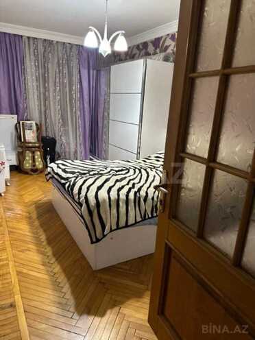 Satılır 4 otaqlı köhnə tikili 100 m², Xalqlar Dostluğu m., photo 4 from 11
