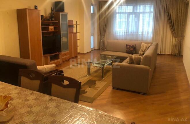 Сдаётся 3-комн. новостройка 155 м², м. Низами, photo 4 from 18