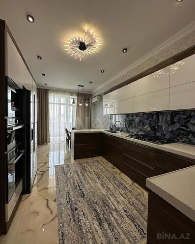 İcarəyə verilir 4 otaqlı yeni tikili 185 m², 28 May m., photo 5 from 10