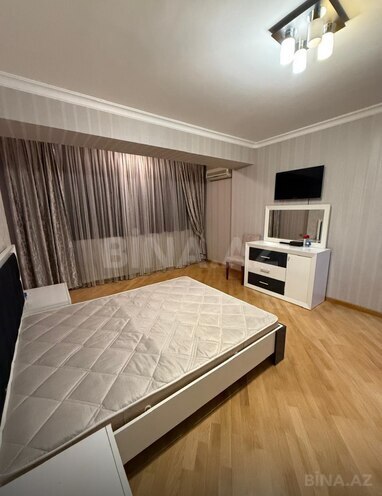 İcarəyə verilir 4 otaqlı köhnə tikili 110 m², Səbail r., photo 12 from 18