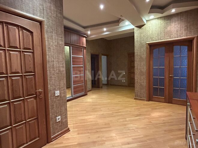 Продаётся 3-комн. новостройка 175 м², м. Низами, photo 31 from 32