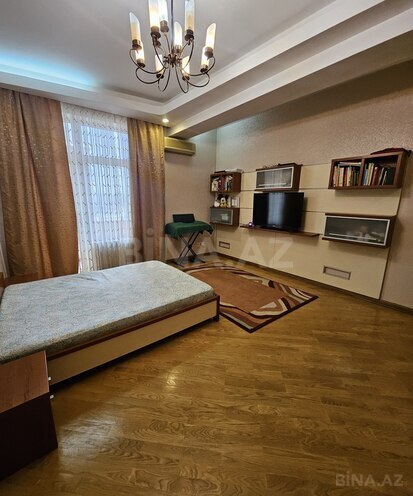 Продаётся 3-комн. новостройка 175 м², м. Низами, photo 19 from 32