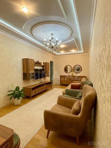 Satılır 3 otaqlı yeni tikili 98 m², İnşaatçılar m., photo 1 from 30