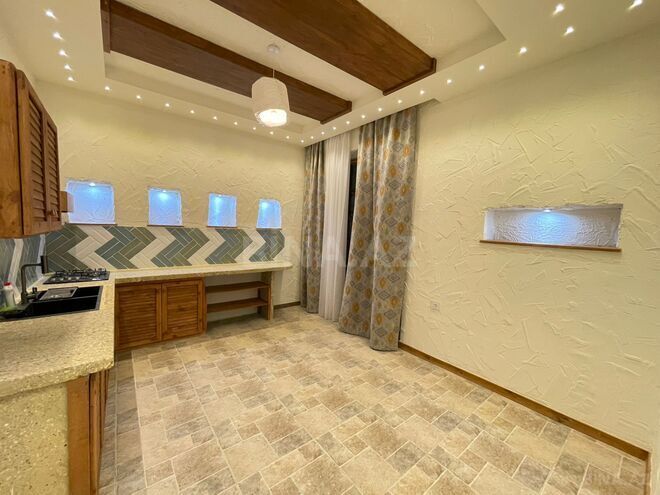 Satılır 7 otaqlı həyət evi/bağ evi 345 m², Novxanı q., photo 25 from 31