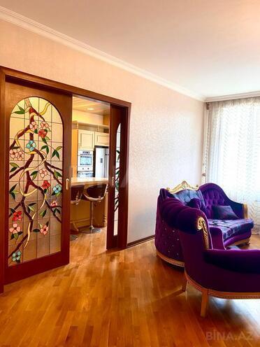 Satılır 4 otaqlı yeni tikili 210 m², Gənclik m., photo 3 from 17