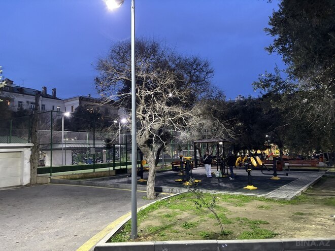 Сдаётся 3-комн. офис 100 м², м. Низами, photo 26 from 27