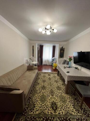 Satılır 2 otaqlı köhnə tikili 58 m², Elmlər Akademiyası m., photo 1 from 23