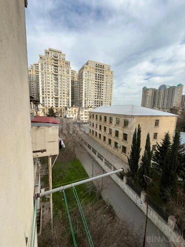 Satılır 2 otaqlı köhnə tikili 58 m², Elmlər Akademiyası m., photo 15 from 23