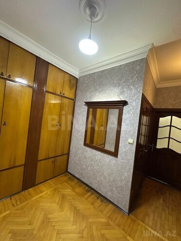 Satılır 2 otaqlı köhnə tikili 65 m², Əhmədli m., photo 18 from 23