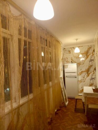 Satılır 3 otaqlı köhnə tikili 70 m², Nizami m., photo 12 from 14