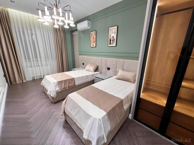 Продаётся 3-комн. новостройка 97 м², м. Элмляр Академиясы, photo 12 from 25