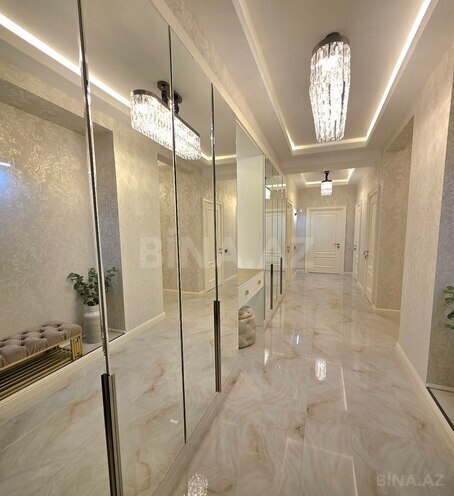 Продаётся 4-комн. новостройка 185 м², м. Элмляр Академиясы, photo 18 from 32