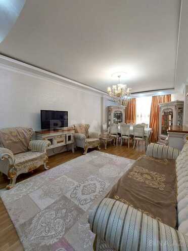 Satılır 3 otaqlı yeni tikili 113 m², İnşaatçılar m., photo 3 from 18