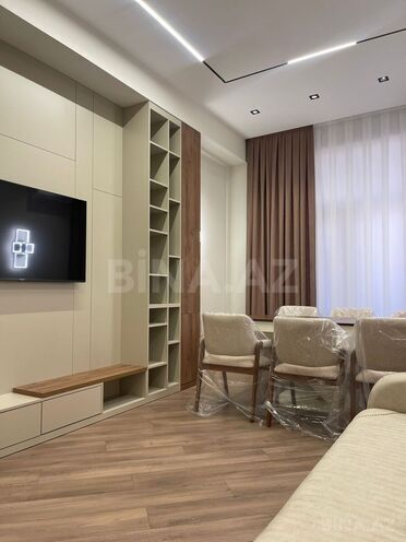 İcarəyə verilir 3 otaqlı yeni tikili 125 m², 28 May m., photo 3 from 27