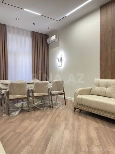 İcarəyə verilir 3 otaqlı yeni tikili 125 m², 28 May m., photo 13 from 27