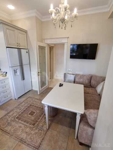 Продаётся 2-комн. новостройка 91 м², м. Элмляр Академиясы, photo 14 from 23