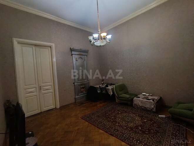 Satılır 2 otaqlı köhnə tikili 75 m², Nizami m., photo 7 from 13