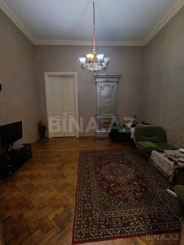 Satılır 2 otaqlı köhnə tikili 75 m², Nizami m., photo 6 from 13
