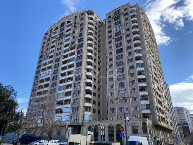 Satılır 4 otaqlı yeni tikili 184 m², 28 May m., photo 22 from 25