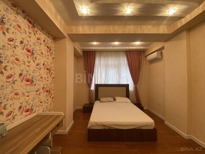 Satılır 4 otaqlı yeni tikili 184 m², 28 May m., photo 15 from 25
