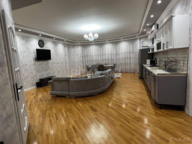 İcarəyə verilir 3 otaqlı yeni tikili 180 m², Sahil m., photo 11 from 27
