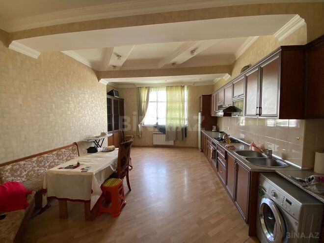 İcarəyə verilir 3 otaqlı yeni tikili 140 m², 28 May m., photo 7 from 10