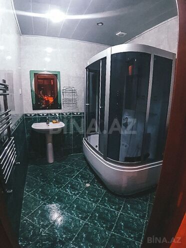 İcarəyə verilir 3 otaqlı yeni tikili 140 m², 28 May m., photo 9 from 10