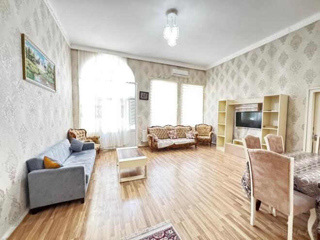 İcarəyə verilir 4 otaqlı köhnə tikili 110 m², Sahil m., photo 3 from 23