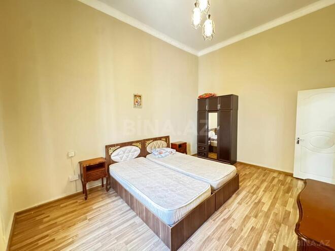 İcarəyə verilir 4 otaqlı köhnə tikili 110 m², Sahil m., photo 11 from 23