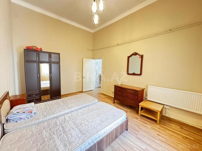 İcarəyə verilir 4 otaqlı köhnə tikili 110 m², Sahil m., photo 12 from 23