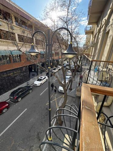 İcarəyə verilir 4 otaqlı köhnə tikili 110 m², Sahil m., photo 21 from 23