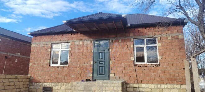 Продаётся 3-комн. дом/дача 95 м², Абшеронcкий  р., photo 1 from 7