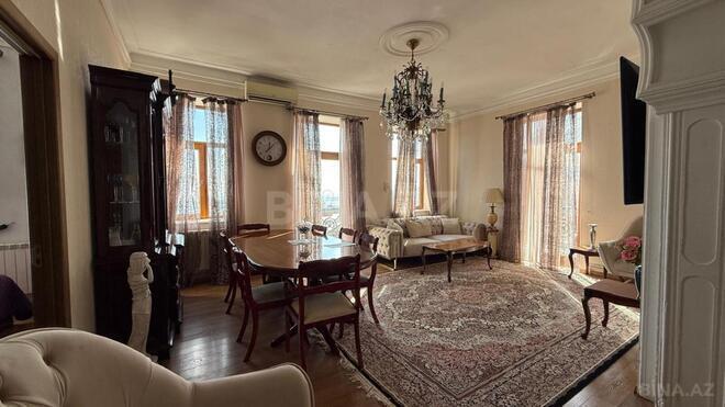Satılır 3 otaqlı köhnə tikili 90 m², İçəri Şəhər m., photo 3 from 23