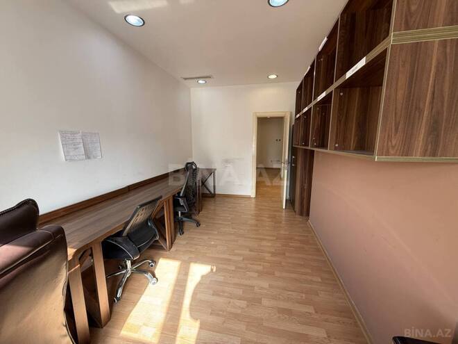 Сдаётся 3-комн. офис 108 м², м. Шах Исмаил Хатаи, photo 8 from 13